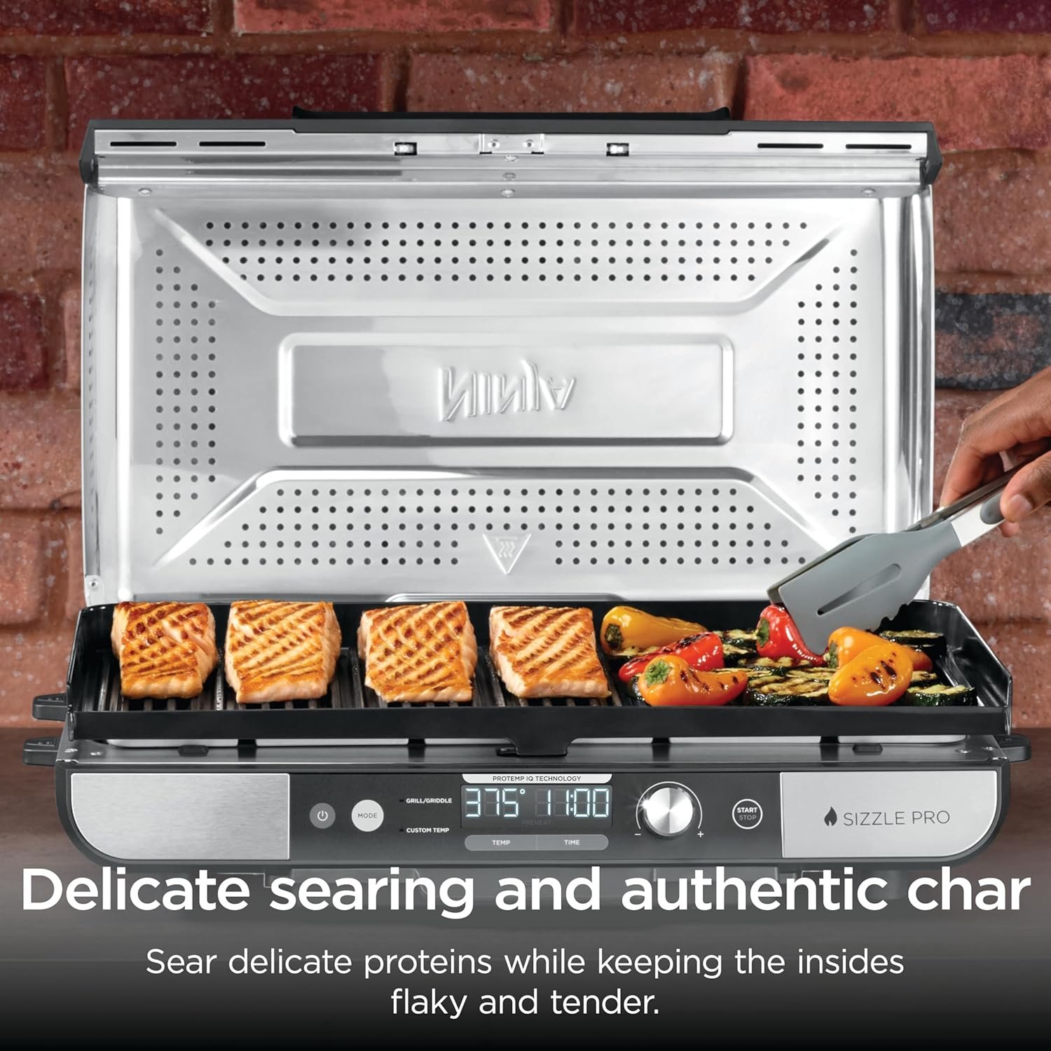 Ninja Sizzle Pro XL Indoor Grill & Flat Plate – Non-Stick Ceramic Plates, Detachable Lid, Grease Catch & Recipe Guide (Silver/Black GX101UK) - Imagen 6
